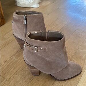 Suede ankle boots size 9